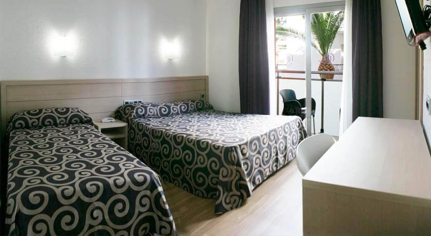 habitación stándar Habitación stándar Tossa beach center