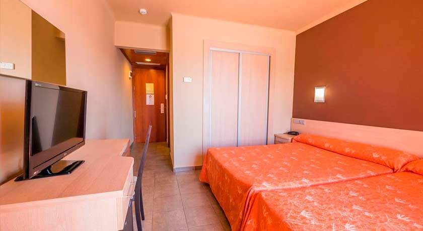 No balcony Room Tossa Beach Center